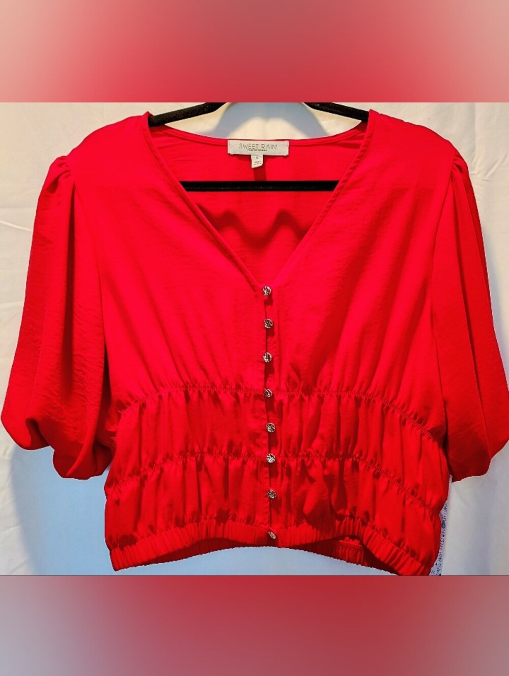 Sweet Rain Women's Bright Red Button-Front V-Neck Gathered Waist Top